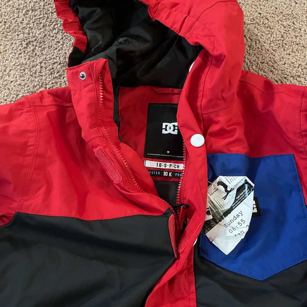 DC Snowboard Jacket - Picture 2 of 2